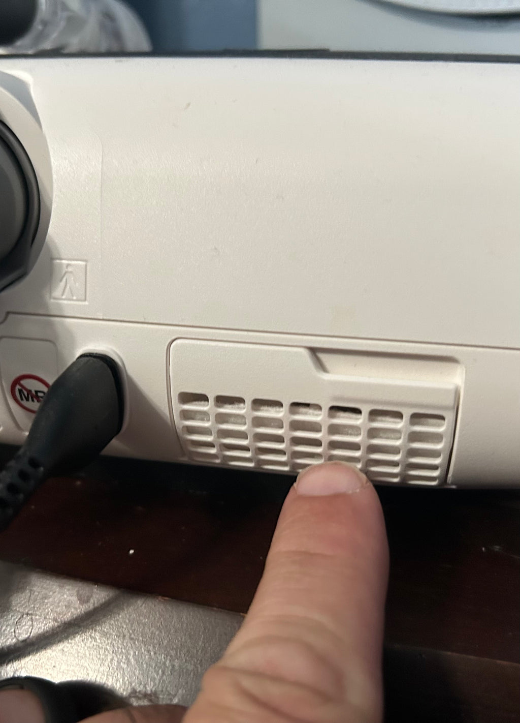AirSense 11 Filter Door