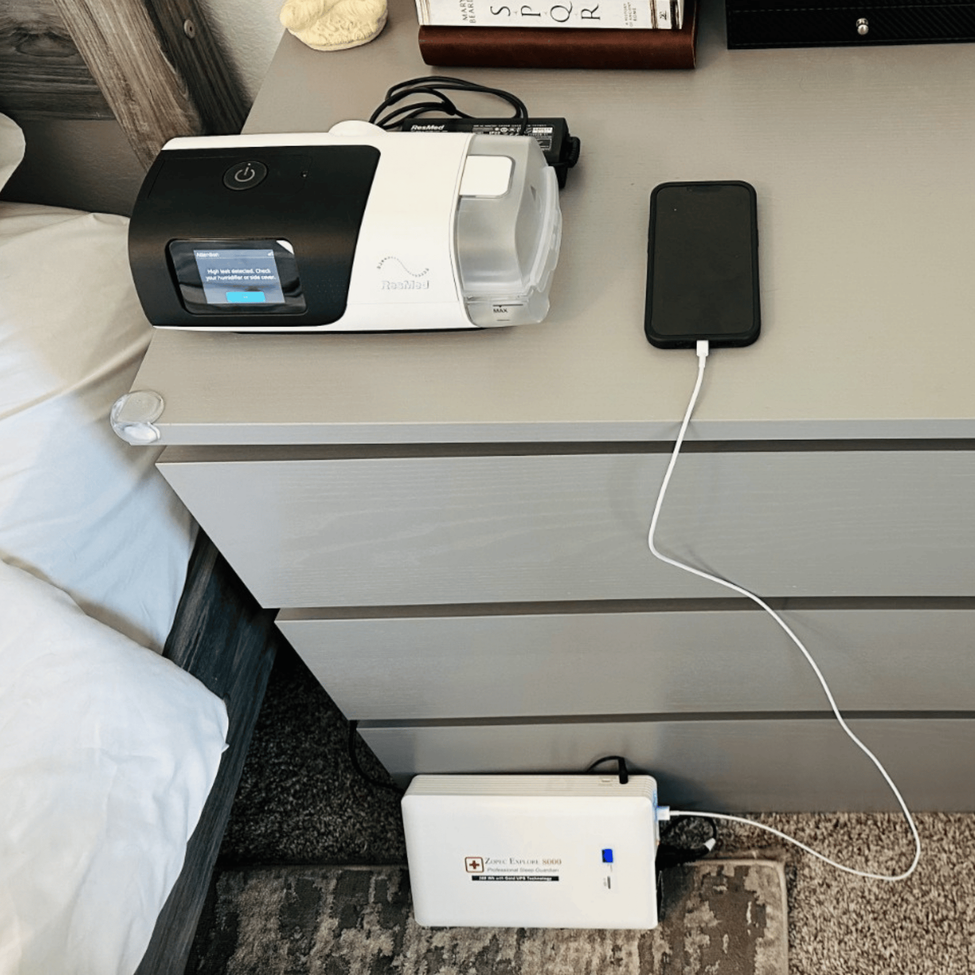 zopec explore 8000 plugged into airsense 11 on nightstand
